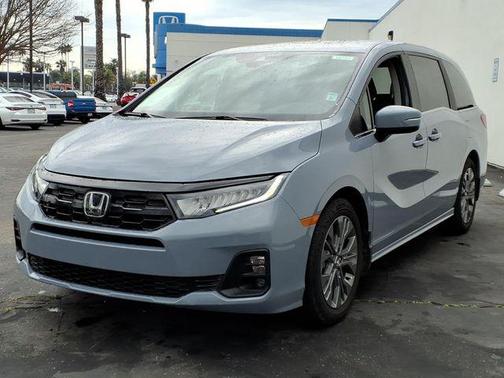 2025 Honda Odyssey Touring