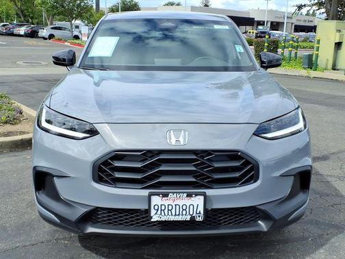 Urban Gray Pearl 2025 Honda HR-V 2WD Sport