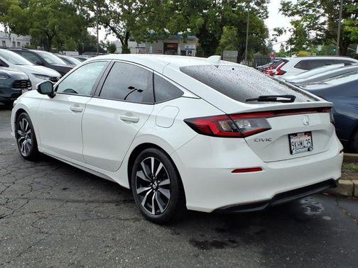 Platinum White Pearl 2024 Honda Civic EX-L