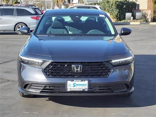 2025 Honda Accord LX 1.5T