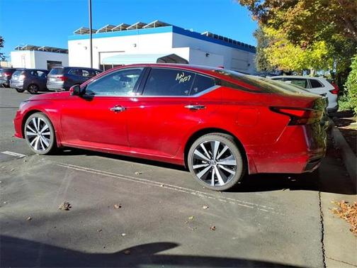 2021 Nissan Altima Platinum Intelligent AWD