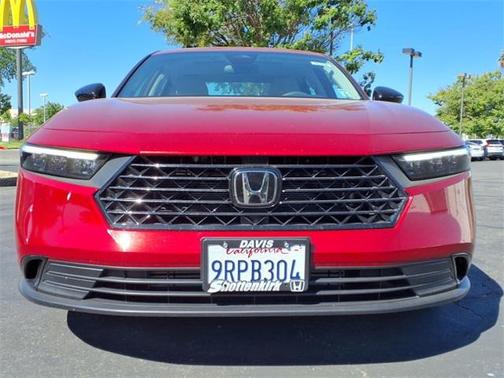 2025 Honda Accord Sport SE 1.5T