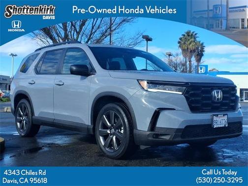 2025 Honda Pilot Sport