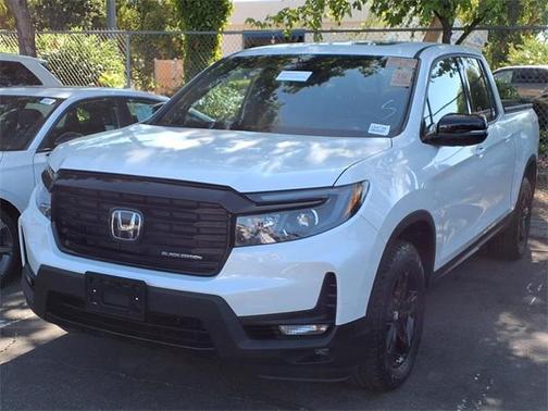 2022 Honda Ridgeline Black