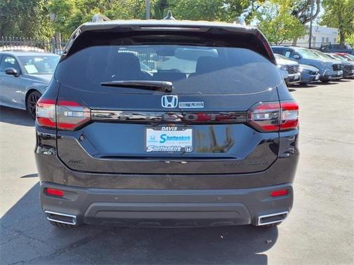 2025 Honda Pilot Black Edition