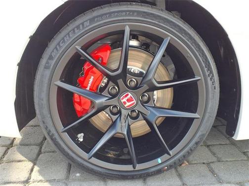 2025 Honda Civic Type R Base