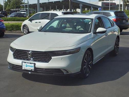 2025 Honda Accord Hybrid Touring