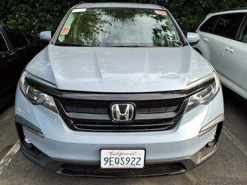 Sonic Gray Pearl 2022 Honda Pilot AWD Special Edition