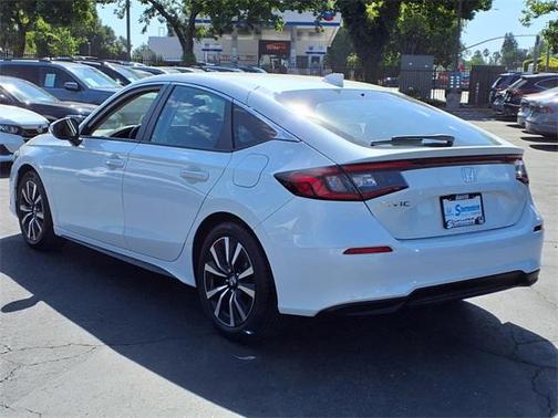 2024 Honda Civic EX-L