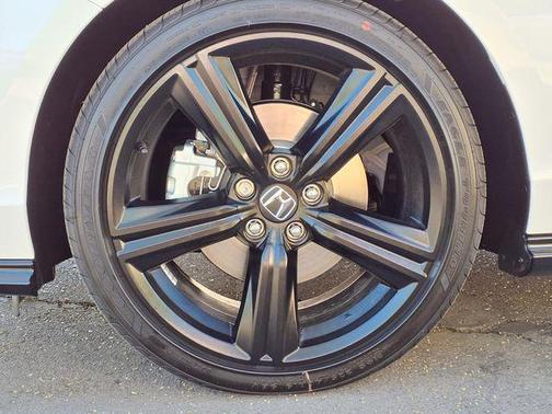 Platinum White Pearl 2026 Honda Accord Hybrid Sport-L