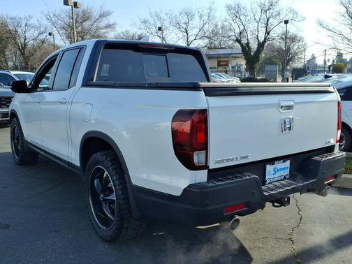 2022 Honda Ridgeline Black
