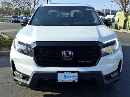 2022 Honda Ridgeline Black