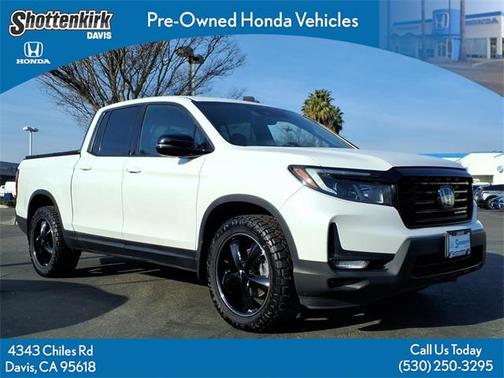 2022 Honda Ridgeline Black