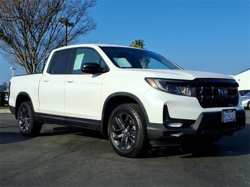2025 Honda Ridgeline Sport