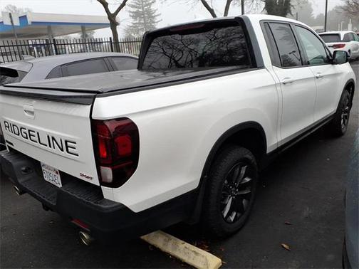 2025 Honda Ridgeline Sport