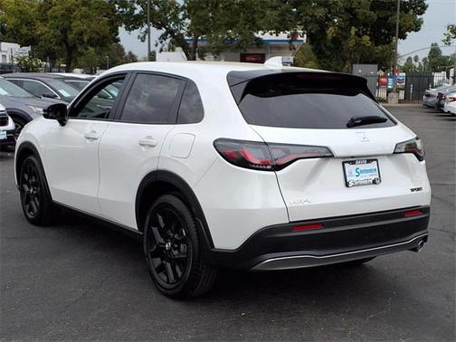 2025 Honda HR-V 2WD Sport