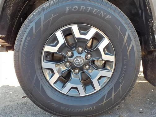 2022 Toyota Tacoma TRD Off Road