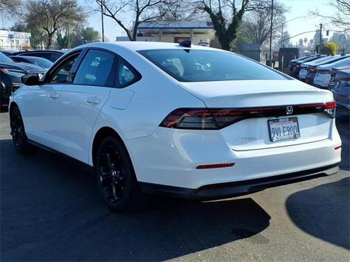 2025 Honda Accord Sport SE 1.5T