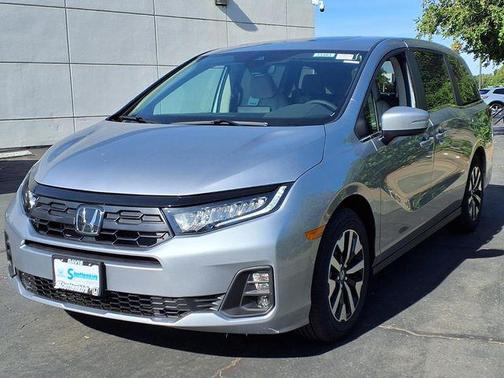 Solar Silver Metallic 2026 Honda Odyssey EX-L