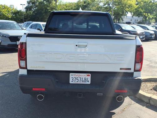 Platinum White Pearl 2024 Honda Ridgeline TrailSport