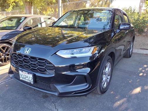 2025 Honda HR-V LX