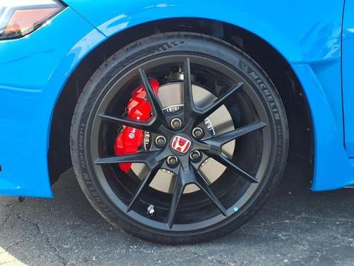 Boost Blue Pearl 2025 Honda Civic Type R