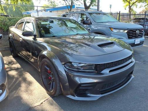 Granite Pearlcoat 2022 Dodge Charger SRT Hellcat