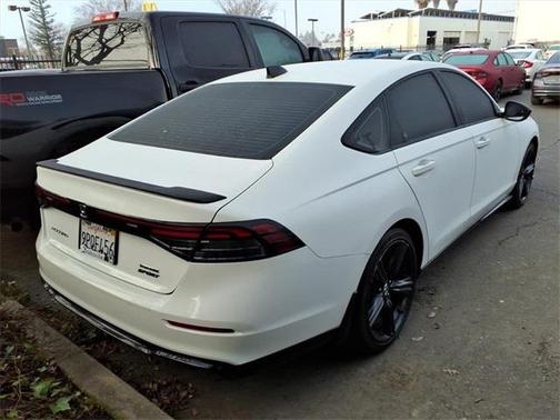 2025 Honda Accord Hybrid Sport-L