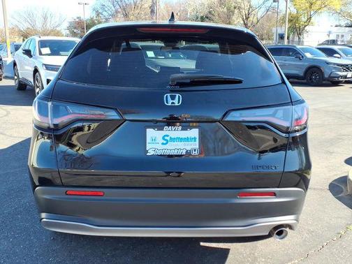 2026 Honda HR-V AWD Sport