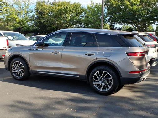 Iced Mocha 2020 Lincoln Corsair Standard