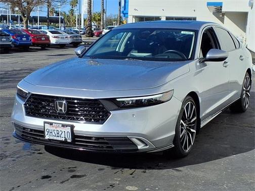 2023 Honda Accord Hybrid Touring