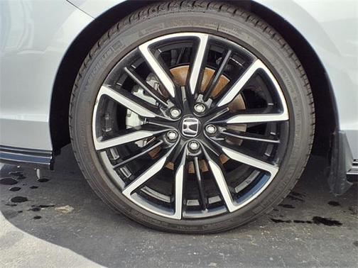 2023 Honda Accord Hybrid Touring