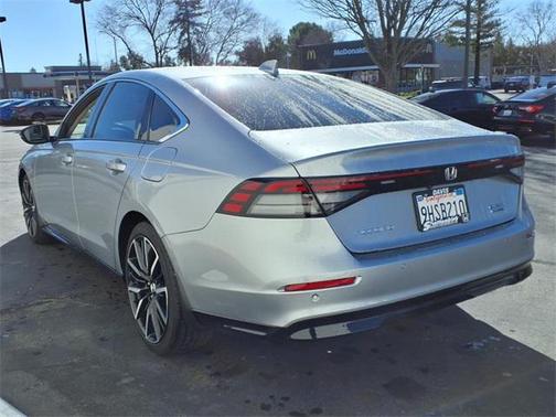 2023 Honda Accord Hybrid Touring