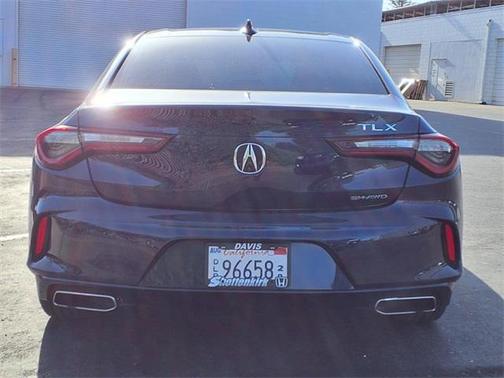 2022 Acura TLX Advance