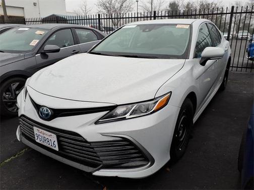 2023 Toyota Camry LE
