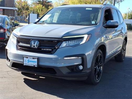 2022 Honda Pilot AWD Black Edition