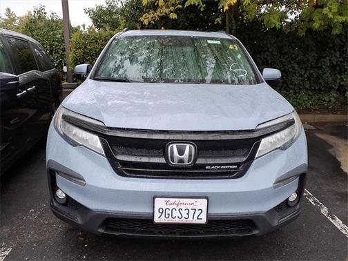 2022 Honda Pilot AWD Black Edition
