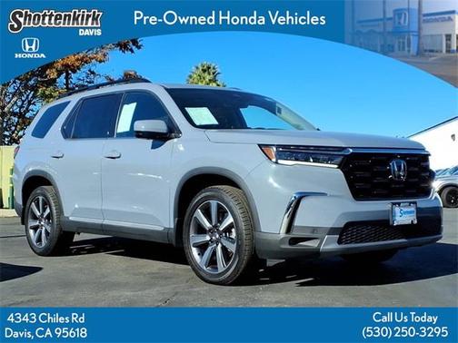 2023 Honda Pilot AWD Elite
