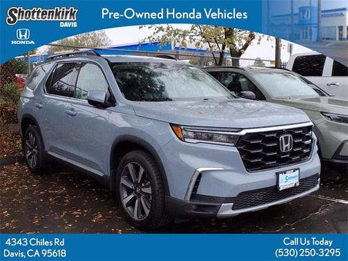 2023 Honda Pilot AWD Elite