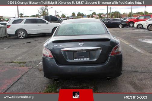 2012 Nissan Maxima S