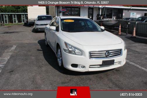 2012 Nissan Maxima SV