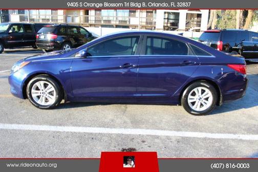 2012 Hyundai SONATA GLS