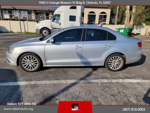 2011 Volkswagen Jetta SEL