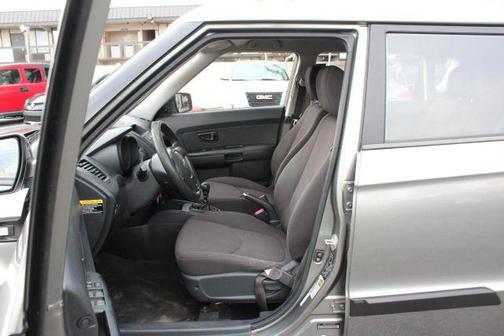 2013 Kia Soul Base