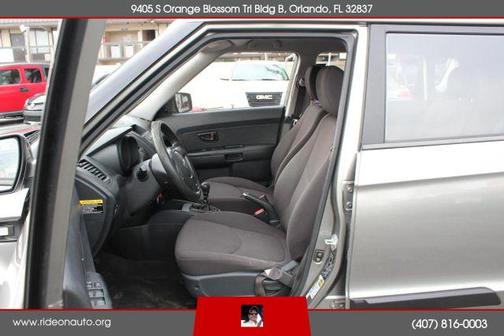 2013 Kia Soul Base