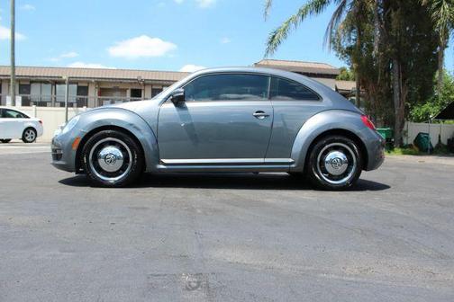 2012 Volkswagen Beetle 2.5L