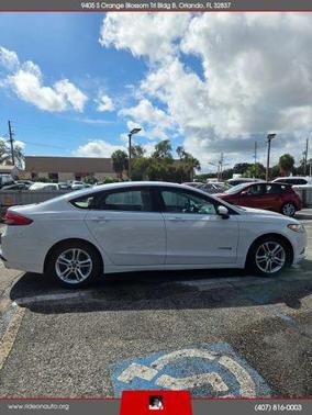 2018 Ford Fusion Hybrid SE