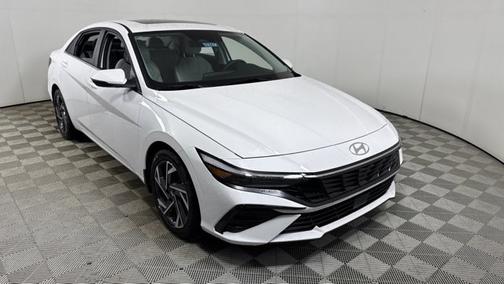 2025 Hyundai ELANTRA Limited
