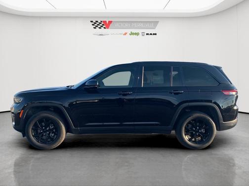 2024 Jeep Grand Cherokee Laredo
