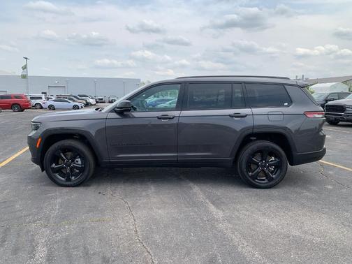 2025 Jeep Grand Cherokee L Laredo
